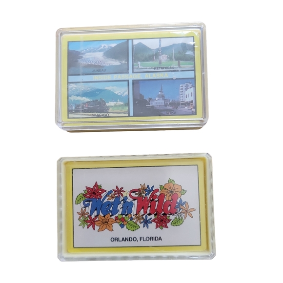 Vintage NWT Vintage plastic coated playing card, Wet in Wild Florida USA tourist - Picture 2 of 3